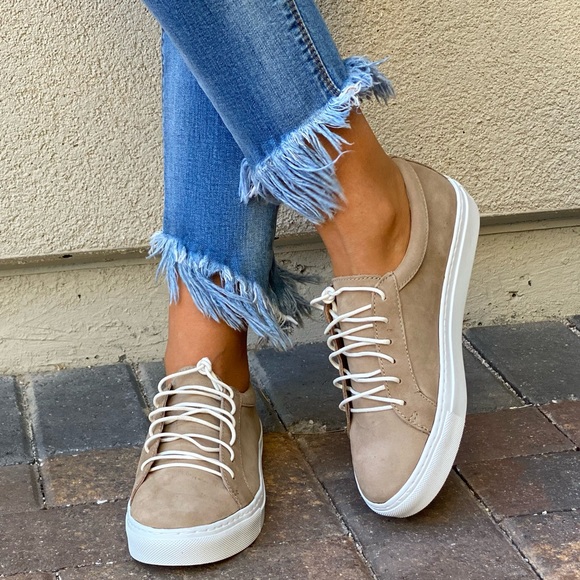 Anthropologie Distressed Leather Lace Sneakers - Picture 4 of 7